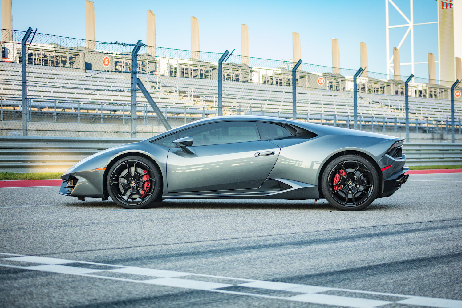 Скорость Lamborghini Huracan